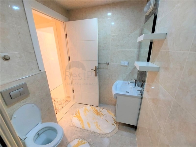 شقق حديثة للبيع في الانيا - تصميم 1+1 - قريبة من البحر - مهموتلار / الانيا 