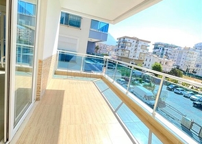 شقق حديثة للبيع في الانيا - تصميم 1+1 - قريبة من البحر - مهموتلار / الانيا 