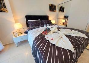 شقق حديثة للبيع في الانيا - تصميم 1+1 - قريبة من البحر - مهموتلار / الانيا 