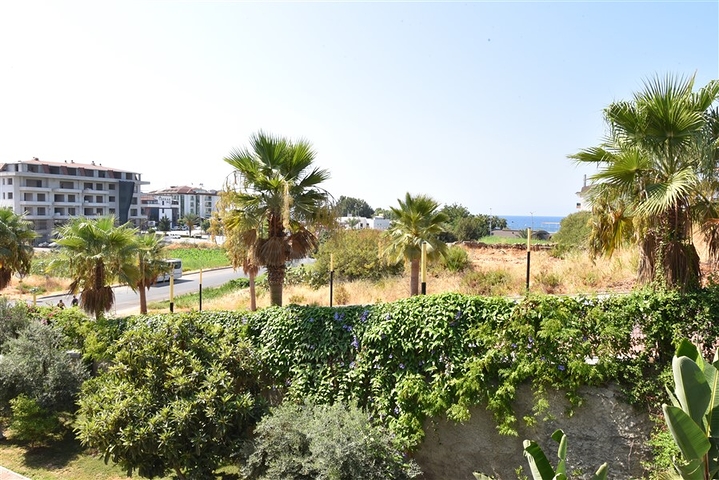 شقق للبيع في كاستل -مجمع فاخر - شقة 1+1 -كاستل / الانيا 