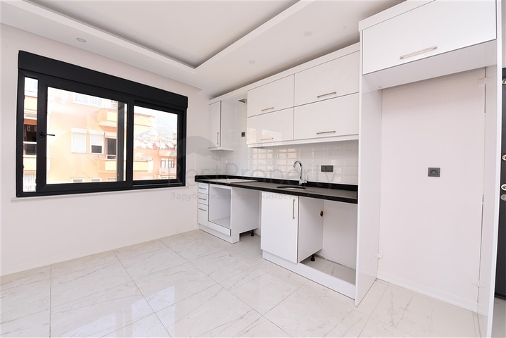 شقق للبيع في مركز الانيا - مجمع حديث -شقة  1+1 - الانيا 