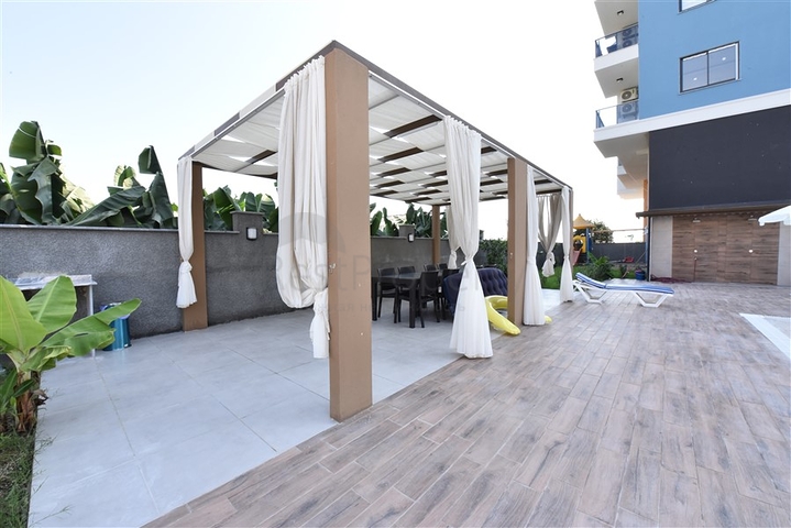 شقق اطلالة بحر في الانيا - دوبلكس 3 غرف وصالة -مجمع حديث -كارجي جاك / الانيا 