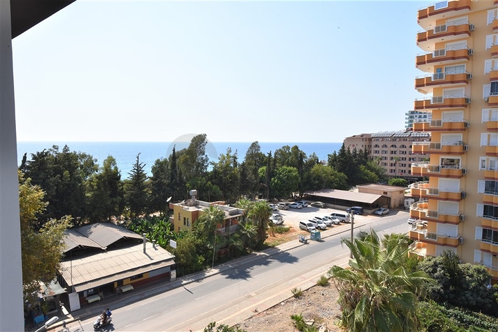 شقق اطلالة بحر في الانيا - دوبلكس 3 غرف وصالة -مجمع حديث -كارجي جاك / الانيا 