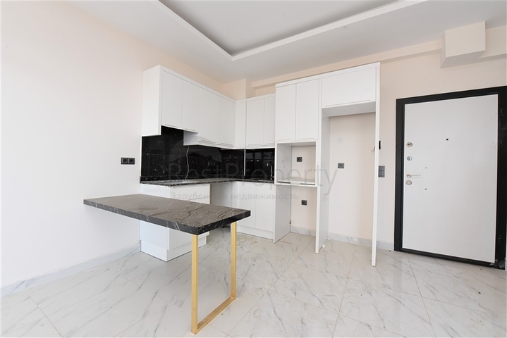 شقق اطلالة بحر في الانيا - دوبلكس 3 غرف وصالة -مجمع حديث -كارجي جاك / الانيا 