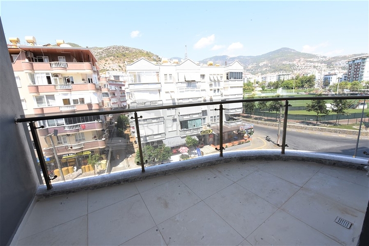 كليوباترا الانيا - شقة ضمن مجمع حديث -2 غرفة وصالة -في مركز الانيا 