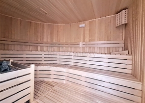 كليوباترا الانيا - شقة ضمن مجمع حديث -2 غرفة وصالة -في مركز الانيا 