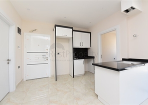 كليوباترا الانيا - شقة ضمن مجمع حديث -2 غرفة وصالة -في مركز الانيا 