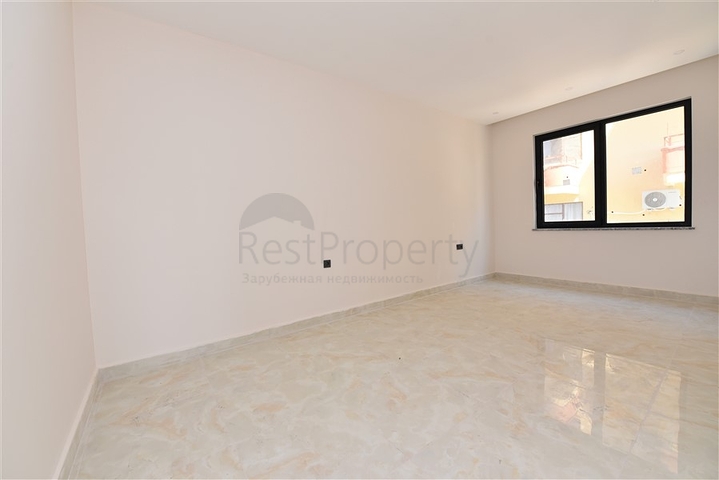 عقارت الانيا - شقة للبيع في مركز الانيا -مجمع حديث - تصميم 1+2 