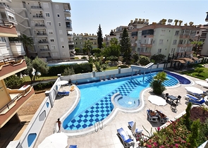 عقارت الانيا - شقة للبيع في مركز الانيا -مجمع حديث - تصميم 1+2 