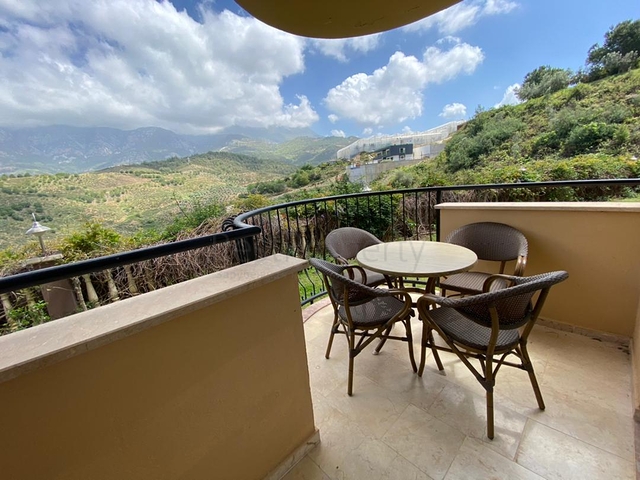 غولد سيتي الانيا - شقة للبيع غرفة وصالة -ضمن مجمع 5 نجوم 