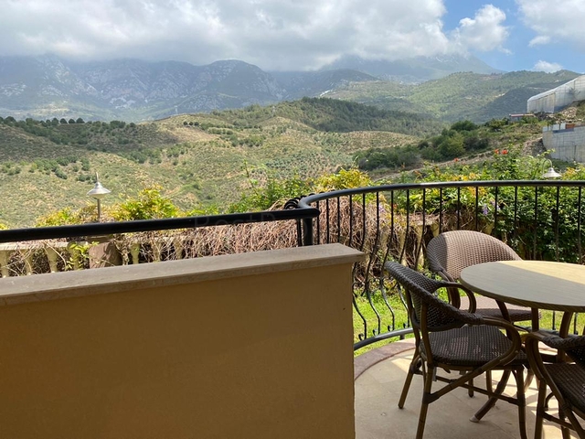 غولد سيتي الانيا - شقة للبيع غرفة وصالة -ضمن مجمع 5 نجوم 