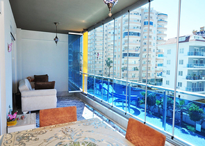 شقق للبيع في الانيا - مجمع حديث - غرفة وصالة -في محمودلار / الانيا 