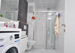 شقق للبيع في الانيا - مجمع حديث - غرفة وصالة -في محمودلار / الانيا 