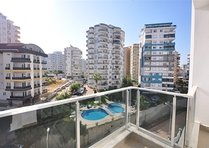 شقق في مهموتلار - تصميم غرفة وصالة -ضمن مجمع حديث فاخر -في محمودلار / الانيا 