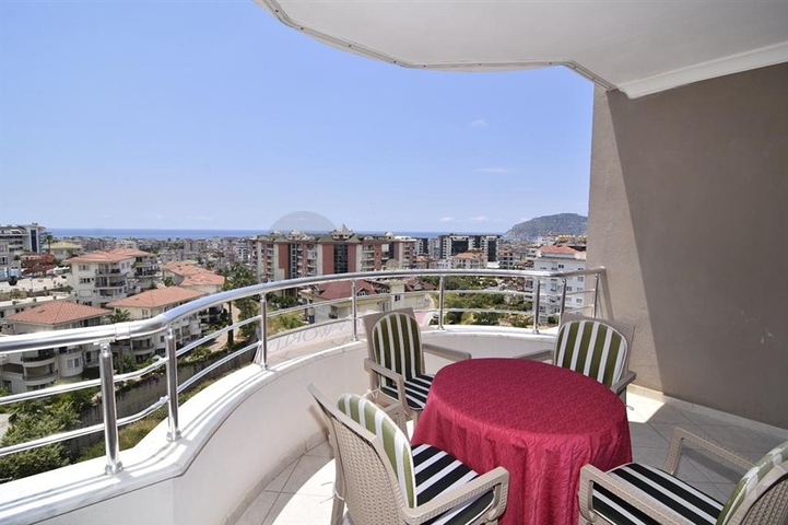 شقق اطلالة بحر في الانيا - 2 غرفة وصالة في جيكجلي /الانيا 