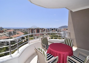 شقق اطلالة بحر في الانيا - 2 غرفة وصالة في جيكجلي /الانيا 