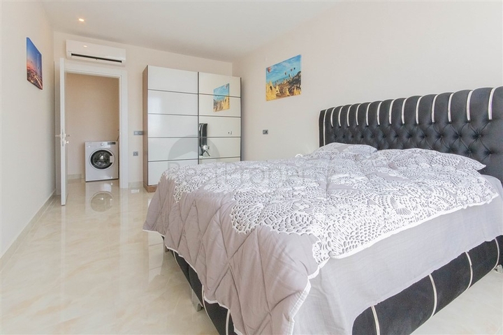 عقارات الانيا - شقة ضمن مجمع فاخر في مركز مدينة الانيا 