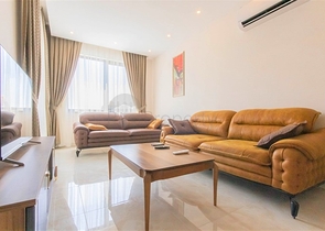 عقارات الانيا - شقة ضمن مجمع فاخر في مركز مدينة الانيا 