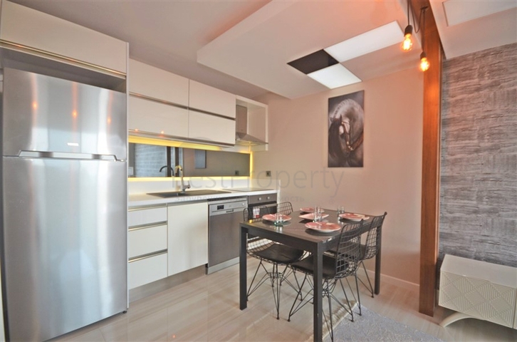 شقق للبيع الانيا - ضمن مجمع فاخر -تصميم غرفة وصالة -في كارجي جاك / الانيا 