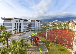 شقق للبيع الانيا - ضمن مجمع فاخر -تصميم غرفة وصالة -في كارجي جاك / الانيا 