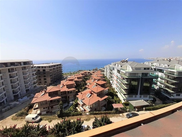 شقة اطلالة بحر في الانيا - دوبلكس مفروشة -ضمن مجمع سكني -كارجي جاك / الانيا 