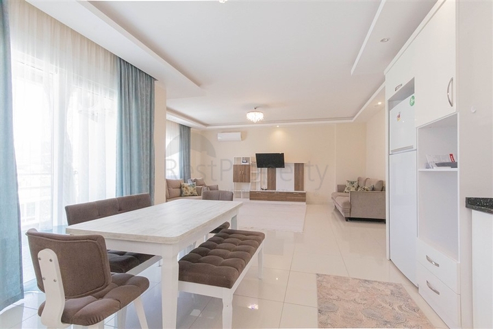 شقق للبيع الانيا - تصميم غرفة وصالة -قريبة من البحر -في محمودلار / الانيا 