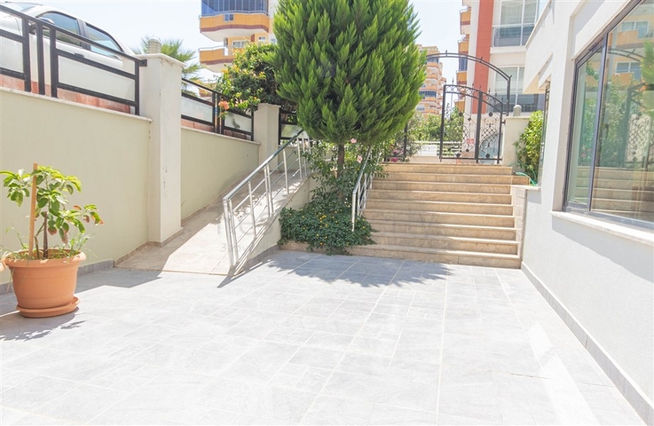 شقق للبيع الانيا - تصميم غرفة وصالة -قريبة من البحر -في محمودلار / الانيا 