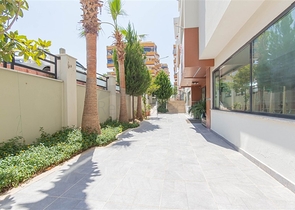 شقق للبيع الانيا - تصميم غرفة وصالة -قريبة من البحر -في محمودلار / الانيا 