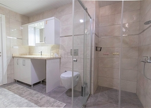 شقق للبيع الانيا - تصميم غرفة وصالة -قريبة من البحر -في محمودلار / الانيا 