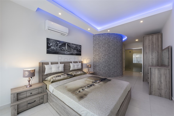 عقارات فاخرة في الانيا -2 غرفة وصالة دوبلكس - ضمن مجمع فاخر -في افسلار / الانيا 