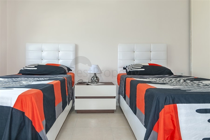 شقق للبيع الانيا -2 غرفة وصالة -ضمن مجمع 5 نجوم -في افسلار / الانيا 