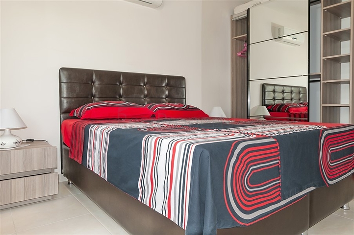 شقق للبيع الانيا -2 غرفة وصالة -ضمن مجمع 5 نجوم -في افسلار / الانيا 