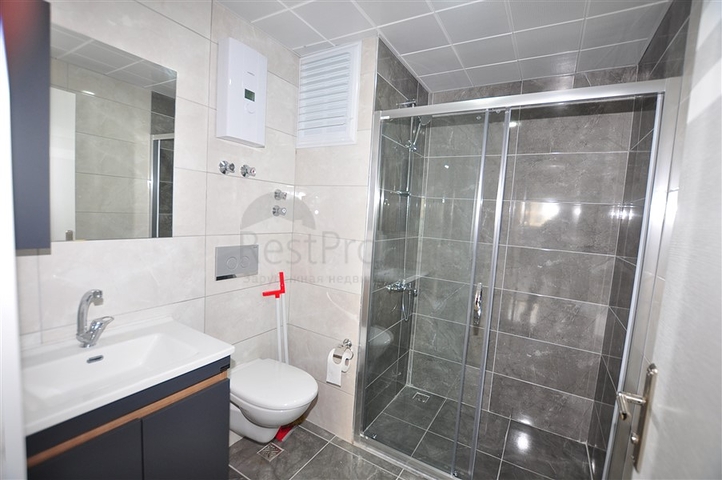 عقارات محمودلار - شقة واسعة غرفة وصالة -قريبة من البحر -في محمودلار/ الانيا 