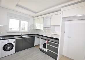 عقارات محمودلار - شقة واسعة غرفة وصالة -قريبة من البحر -في محمودلار/ الانيا 