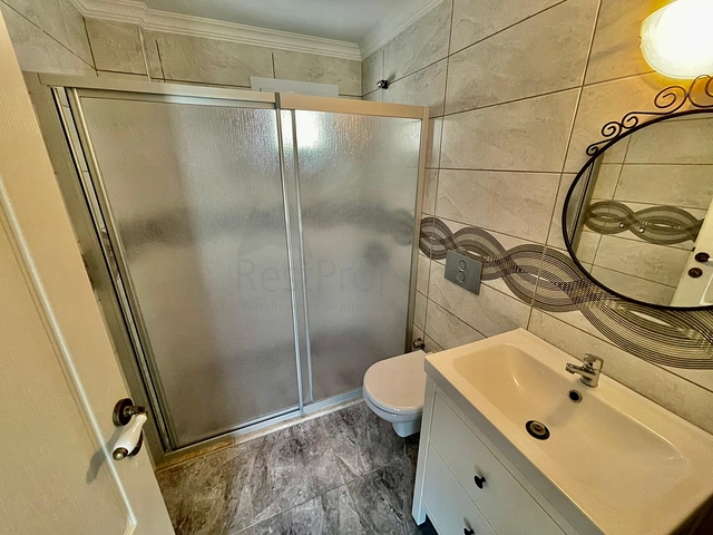 عقارات بودروم - فيلا فاخرة اطلالة بحر -4 غرف وصالة .