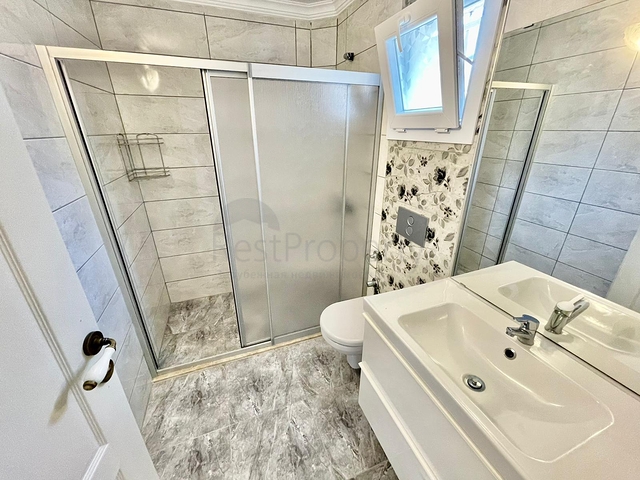 عقارات بودروم - فيلا فاخرة اطلالة بحر -4 غرف وصالة .