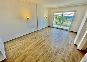 عقارات بودروم - فيلا فاخرة اطلالة بحر -4 غرف وصالة .