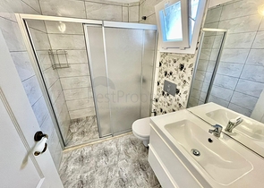 عقارات بودروم - فيلا فاخرة اطلالة بحر -4 غرف وصالة .