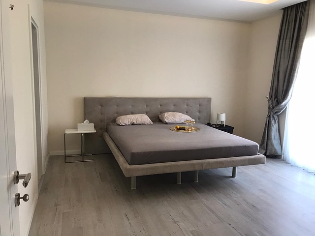 شقق للبيع الانيا - موقع مركزي -4 غرف وصالة -ضمن مجمع فاخر في اوبا /الانيا 