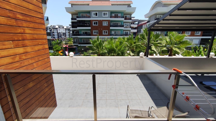 شقق للبيع الانيا - موقع مركزي -4 غرف وصالة -ضمن مجمع فاخر في اوبا /الانيا 