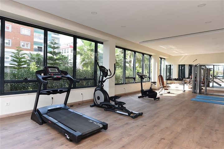 شقق للبيع الانيا - موقع مركزي -4 غرف وصالة -ضمن مجمع فاخر في اوبا /الانيا 