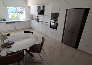 شقق للبيع الانيا - موقع مركزي -4 غرف وصالة -ضمن مجمع فاخر في اوبا /الانيا 