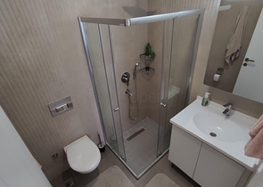 شقق للبيع الانيا - موقع مركزي -4 غرف وصالة -ضمن مجمع فاخر في اوبا /الانيا 