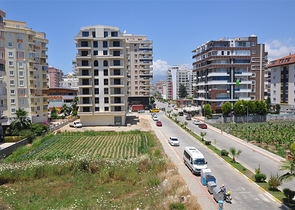 شقق في محمودلار - تصميم 1+1 - مفروشة -قريبة من البحر - في الانيا 