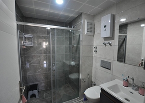 شقق في محمودلار - تصميم 1+1 - مفروشة -قريبة من البحر - في الانيا 