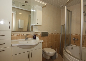 شقق للبيع جيكجلي - 2 غرفة وصالة -مفروشة -ضمن مجمع سكني -الانيا 