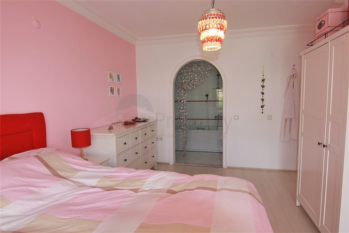 عقارات في الانيا جكجلي - شقة 2 غرفة وصالة -مفروشة . 