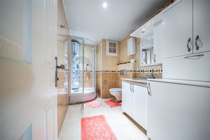 شقق للبيع في الانيا - نصميم 2 غرفة وصالة -مفروشة -توسمور / الانيا 