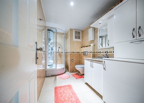 شقق للبيع في الانيا - نصميم 2 غرفة وصالة -مفروشة -توسمور / الانيا 