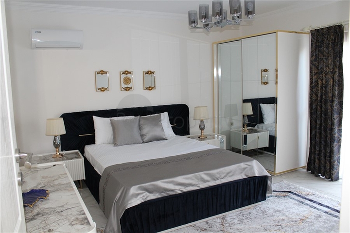 فلل للبيع الانيا - فيلا مستقلة مع مسبح خاص -في كارجي جاك 